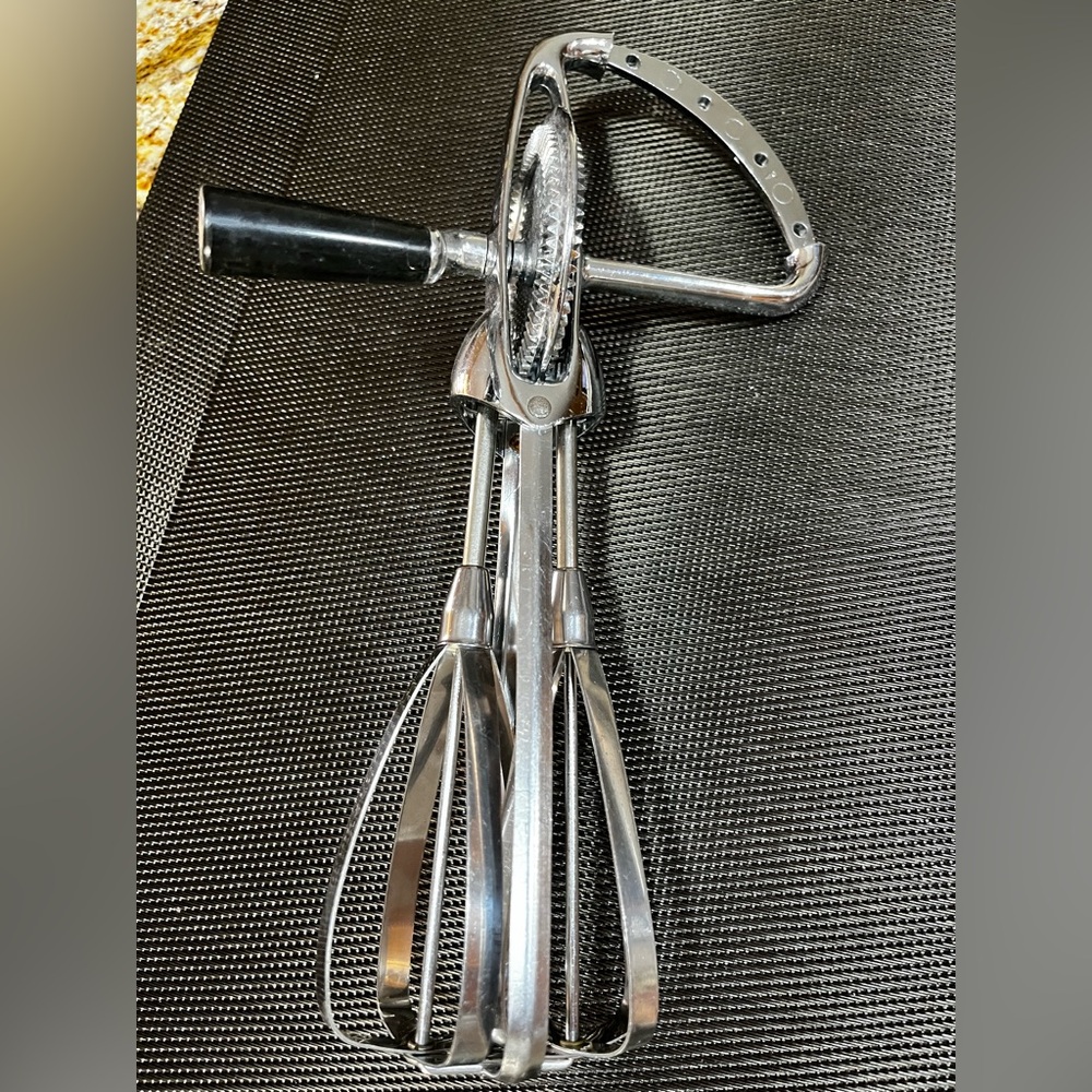 Vintage Handheld Egg Beater Stainless Steel made in USA